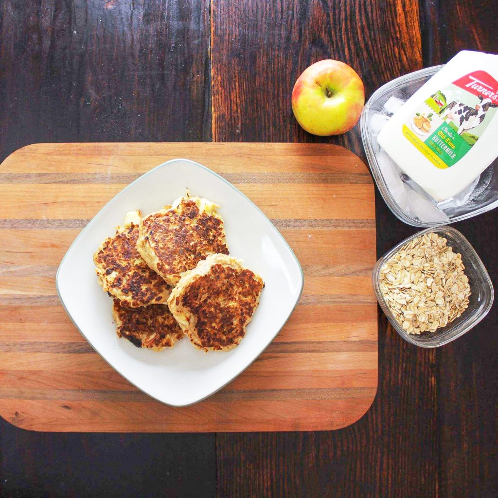 Tia's Apple Cinnamon Pancakes Recipe